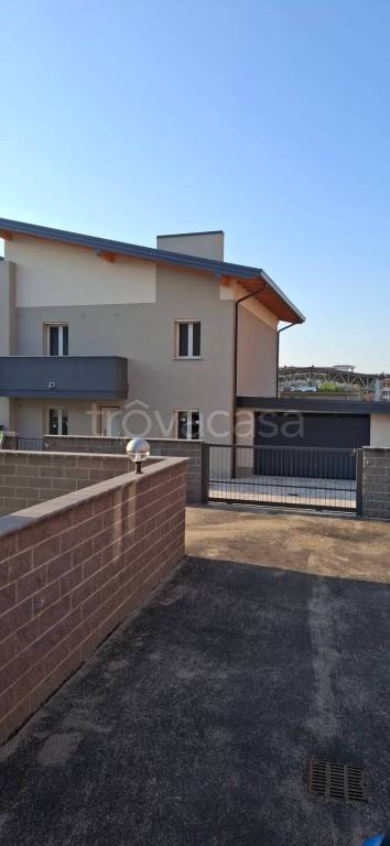 casa indipendente in vendita a Castellamonte in zona Sant'Antonio