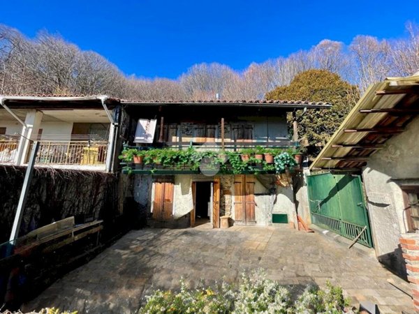 casa semindipendente in vendita a Castellamonte