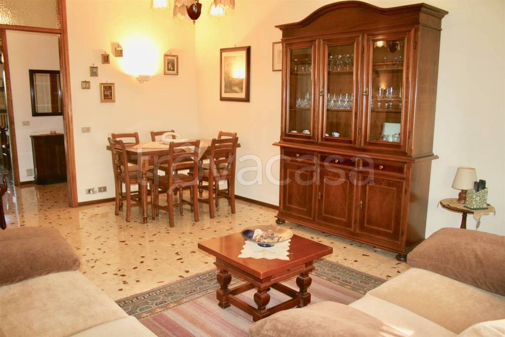 appartamento in vendita a Castellamonte in zona Sant'Antonio