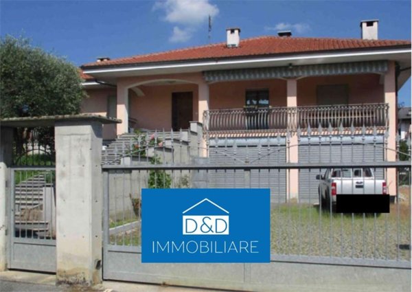 casa indipendente in vendita a Castellamonte