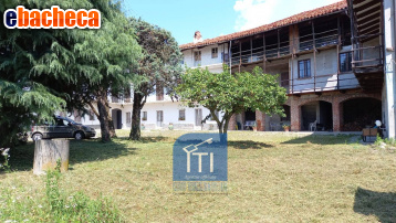 casa indipendente in vendita a Castellamonte in zona Spineto
