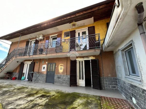 appartamento in vendita a Castellamonte in zona Spineto