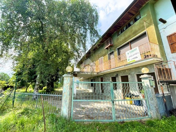 casa semindipendente in vendita a Castellamonte in zona Sant'Anna Boschi