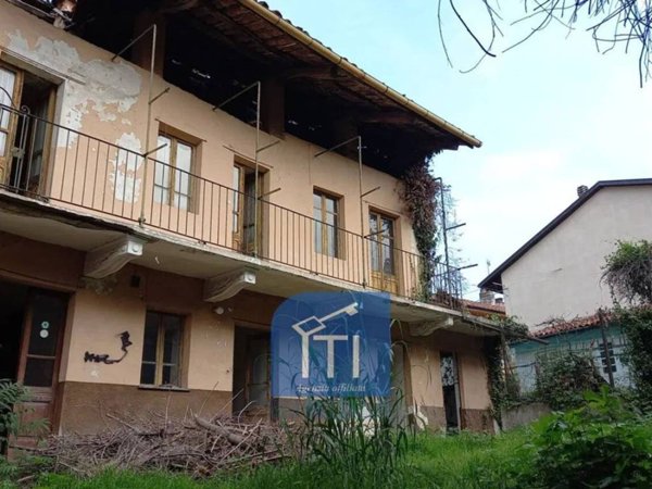 casa indipendente in vendita a Castellamonte