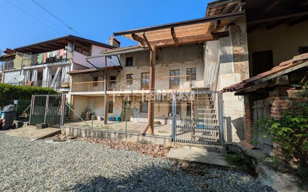 casa indipendente in vendita a Castellamonte