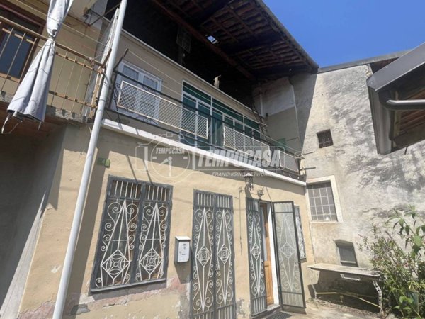 casa indipendente in vendita a Castellamonte in zona Muriaglio