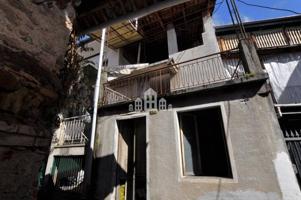 casa indipendente in vendita a Castellamonte in zona Campo