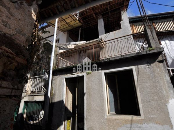 casa indipendente in vendita a Castellamonte in zona Campo