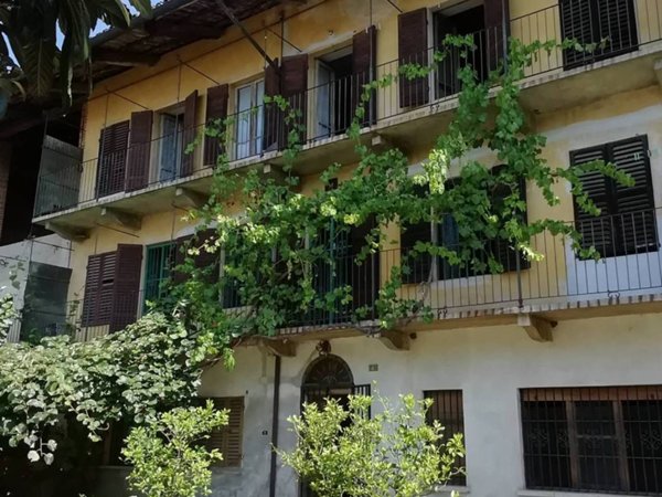 casa indipendente in vendita a Castellamonte