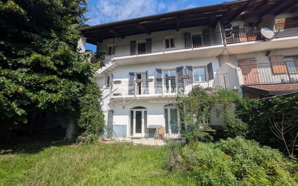 casa indipendente in vendita a Castellamonte in zona Spineto