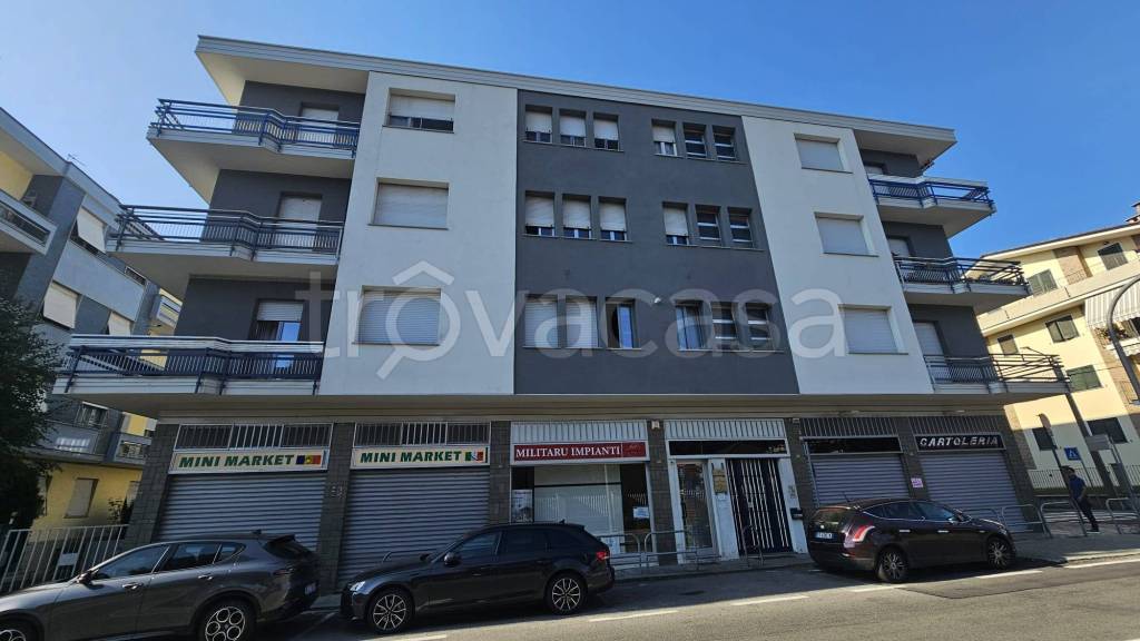 ufficio in vendita a Castellamonte