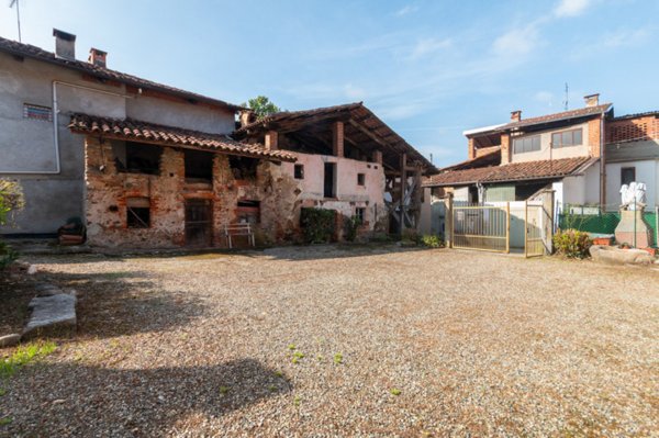casa indipendente in vendita a Castellamonte