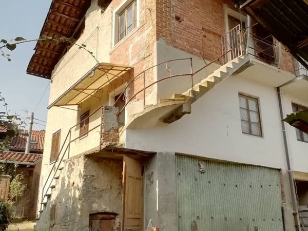 casa indipendente in vendita a Castellamonte