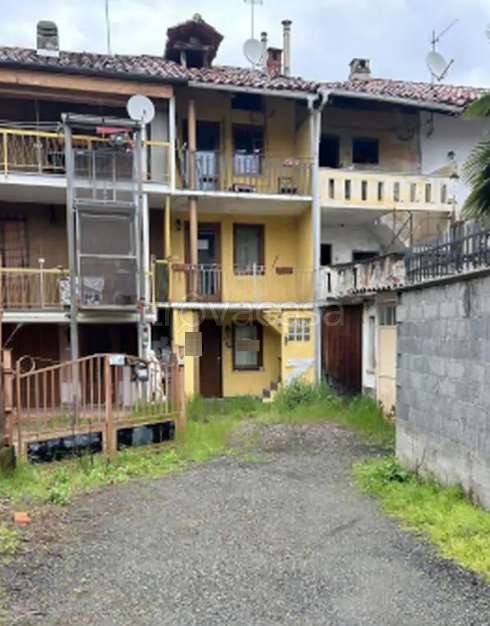 casa indipendente in vendita a Castellamonte