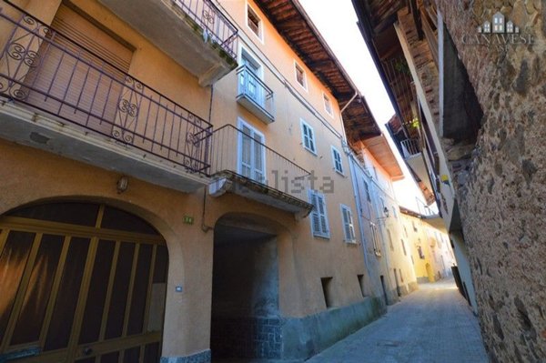 casa semindipendente in vendita a Castellamonte in zona Muriaglio