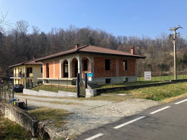 casa indipendente in vendita a Castellamonte