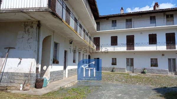 casale in vendita a Castellamonte