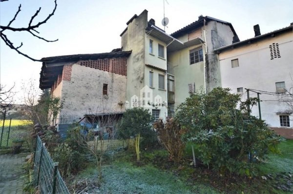 casa indipendente in vendita a Castellamonte in zona Spineto