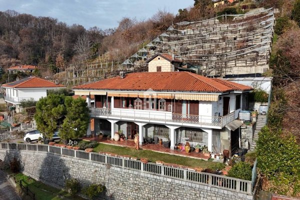 casa indipendente in vendita a Castellamonte