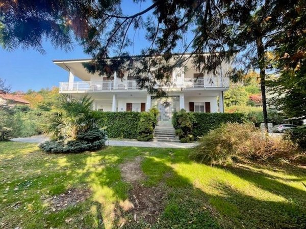 casa indipendente in vendita a Castellamonte