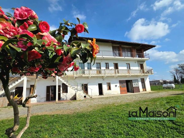 casa indipendente in vendita a Castellamonte