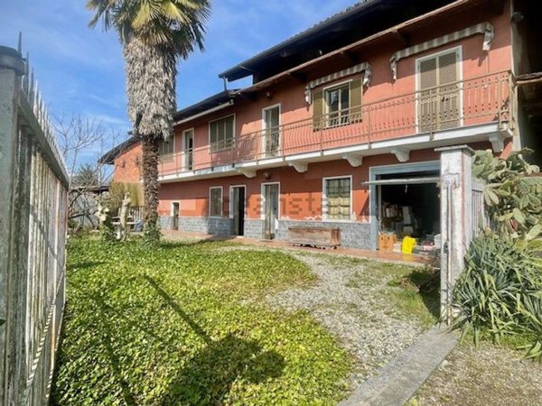 casa indipendente in vendita a Castellamonte