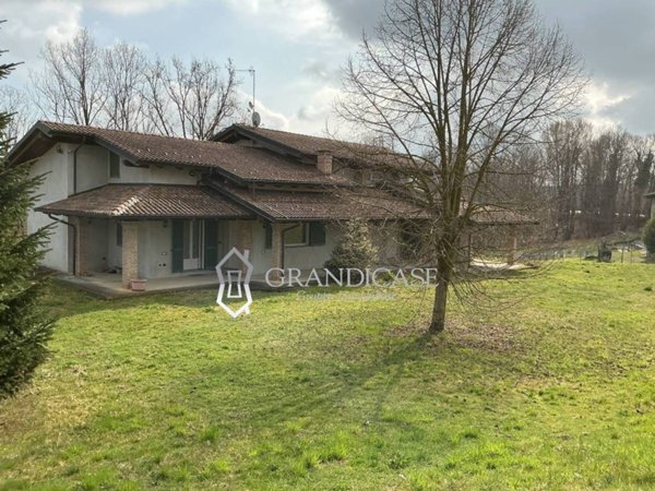 casa indipendente in vendita a Castellamonte