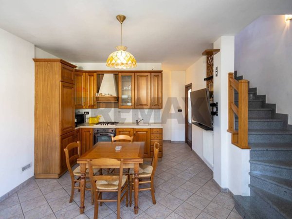 casa indipendente in vendita a Castellamonte in zona Spineto