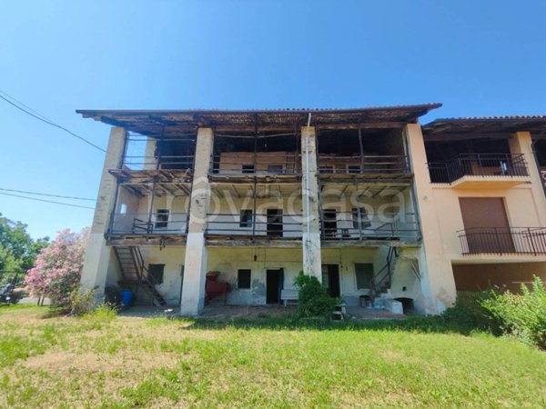 casa semindipendente in vendita a Castellamonte in zona San Giovanni