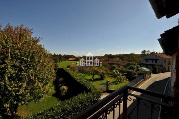 casa indipendente in vendita a Castellamonte in zona San Giovanni