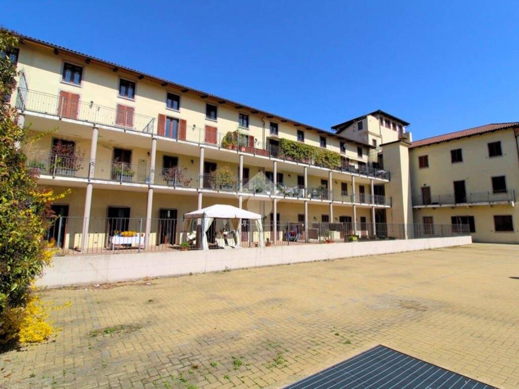 appartamento in vendita a Castellamonte in zona Sant'Antonio
