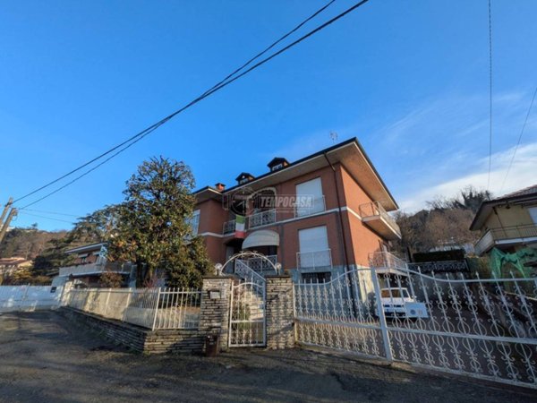 appartamento in vendita a Castellamonte in zona Sant'Antonio