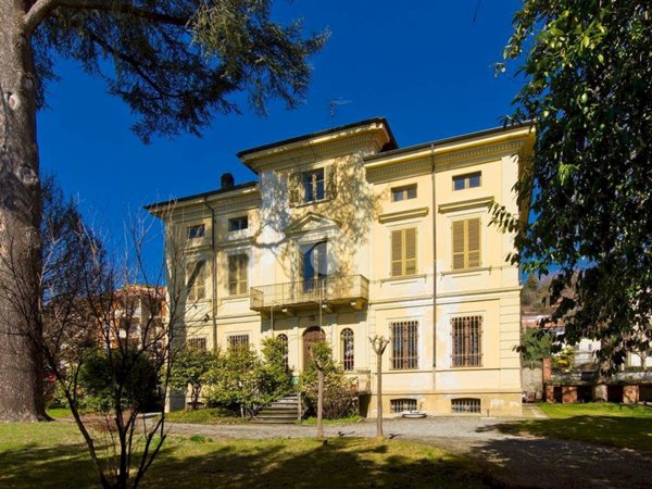 casa indipendente in vendita a Castellamonte in zona Sant'Antonio