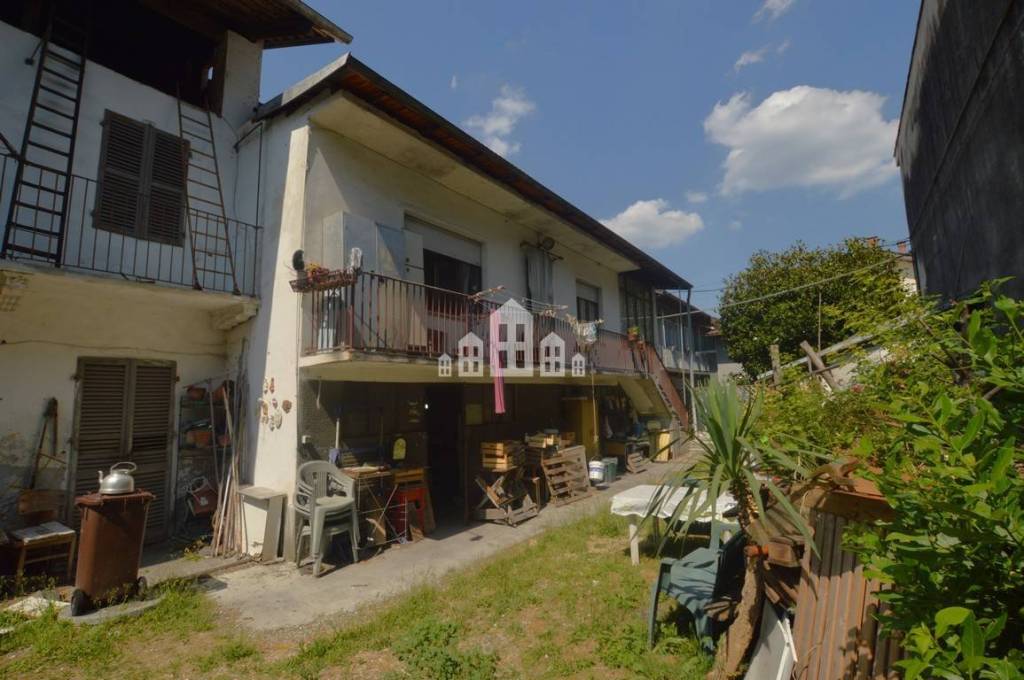 casa indipendente in vendita a Castellamonte