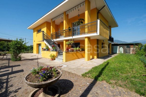 casa indipendente in vendita a Castellamonte in zona Sant'Antonio
