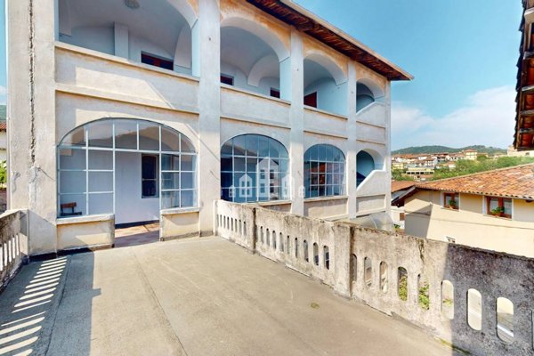casa indipendente in vendita a Castellamonte in zona Campo