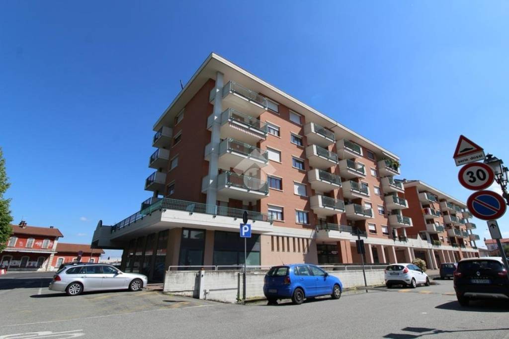 appartamento in vendita a Castellamonte in zona Sant'Antonio