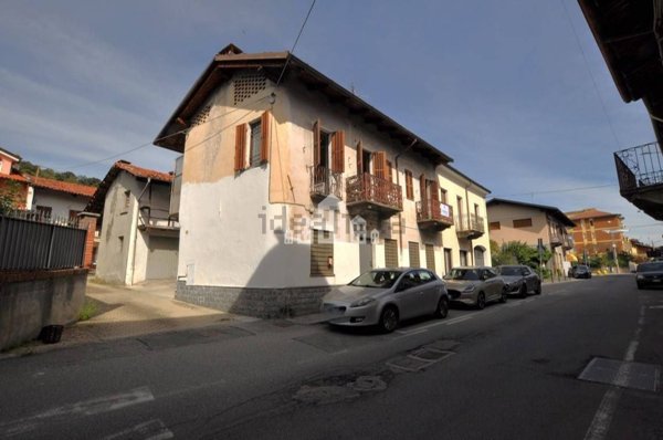 casa indipendente in vendita a Castellamonte