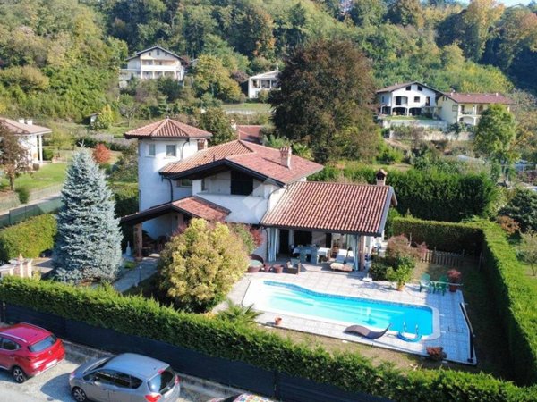 casa indipendente in vendita a Castellamonte in zona Sant'Antonio
