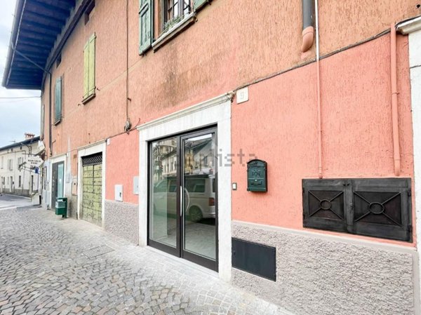 negozio in vendita a Coccaglio