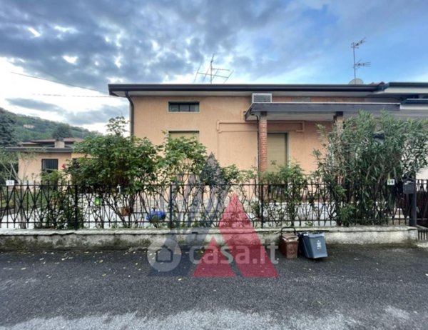 casa indipendente in vendita a Coccaglio