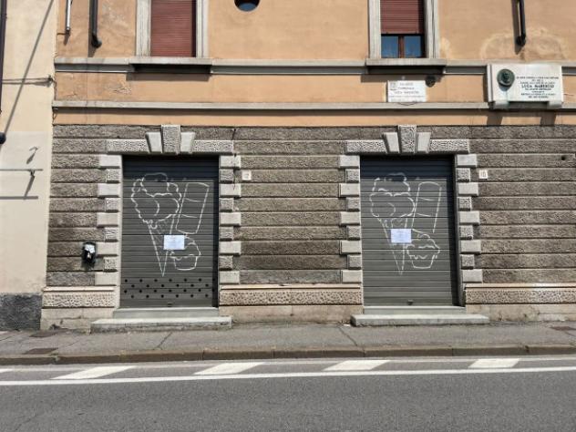 negozio in vendita a Coccaglio