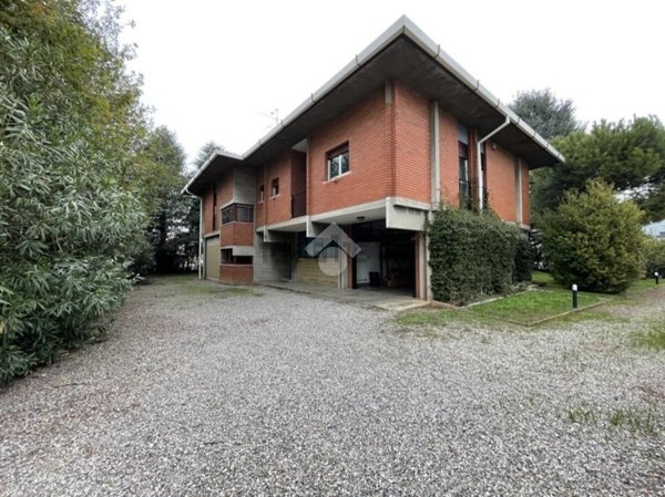 casa indipendente in vendita a Coccaglio
