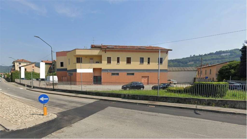 negozio in vendita a Coccaglio