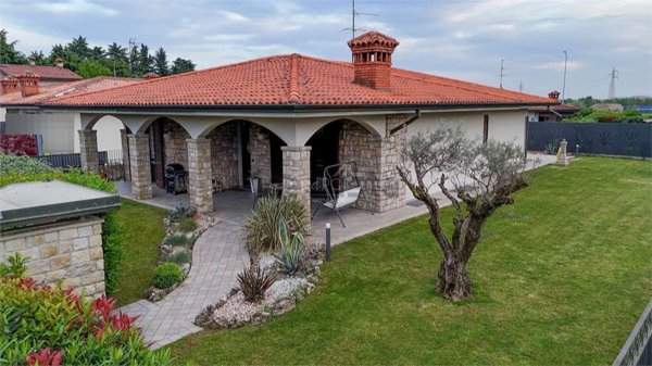 casa indipendente in vendita a Coccaglio