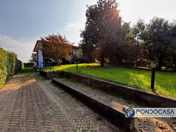 casa indipendente in vendita a Coccaglio