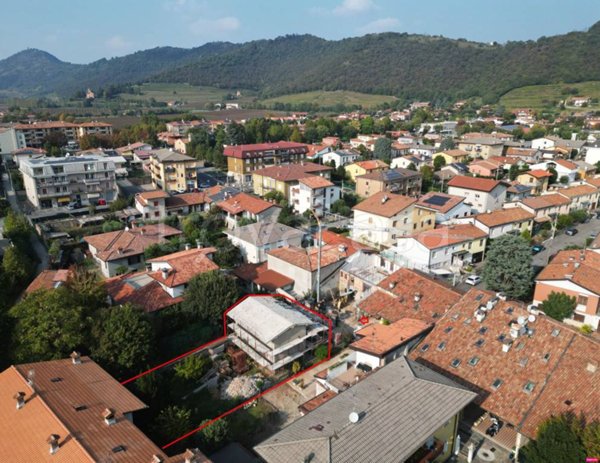 casa indipendente in vendita a Coccaglio