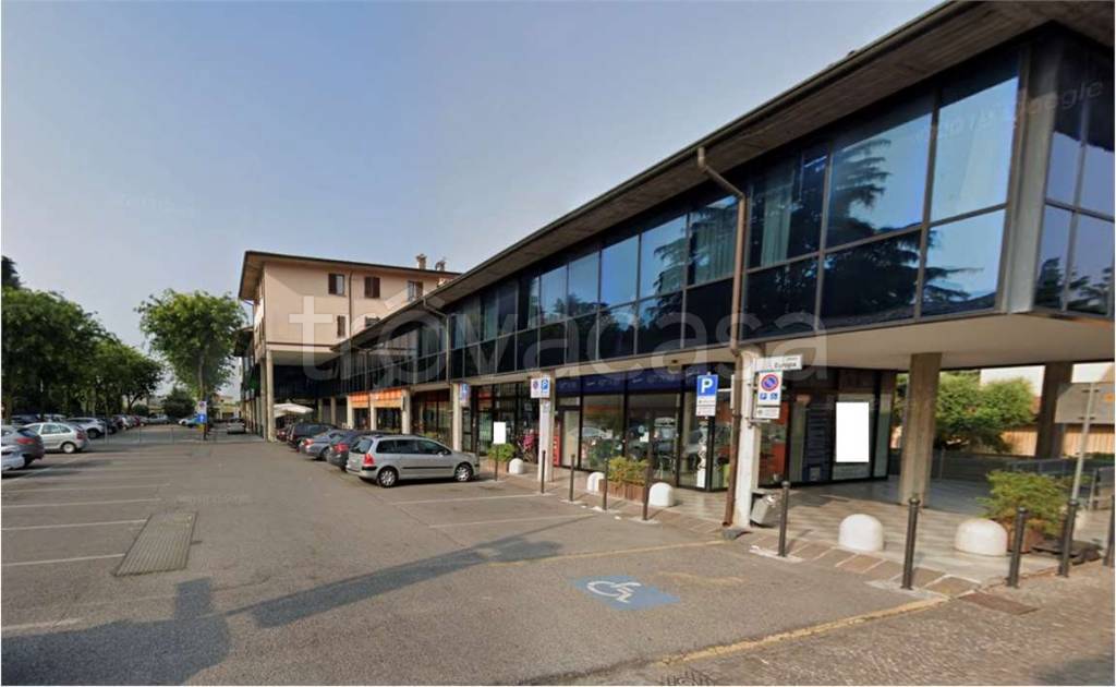 negozio in vendita a Coccaglio
