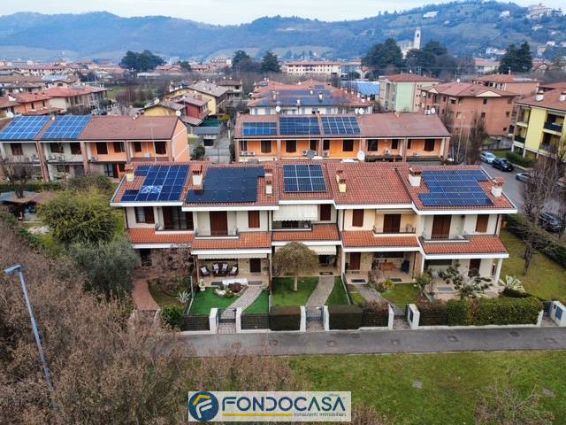 casa indipendente in vendita a Coccaglio