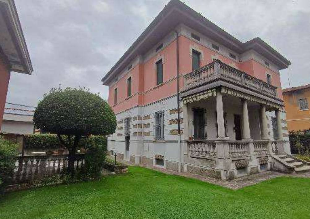casa indipendente in vendita a Coccaglio